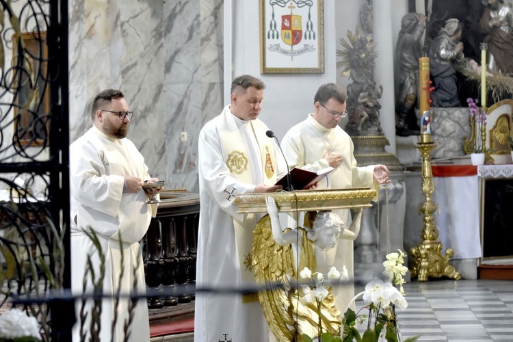 Diecezjalna pielgrzymka katechetów do bardzkiego sanktuarium