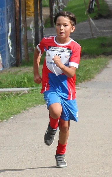 Sportowa pomoc z Fundacją Krzyż Dziecka w Pisarzowicach