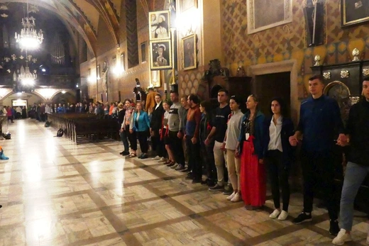 Wieczorne powitanie 410. Pielgrzymki Żywieckiej w Żywcu - 2021