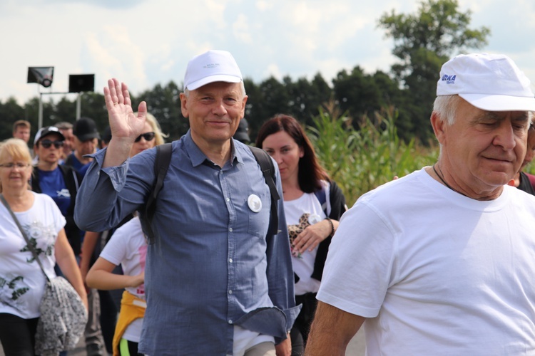 IV Pielgrzymka z Łęczycy do Świnic Warckich - cz. 2