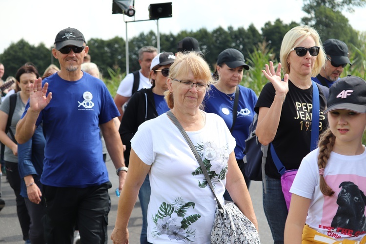 IV Pielgrzymka z Łęczycy do Świnic Warckich - cz. 2