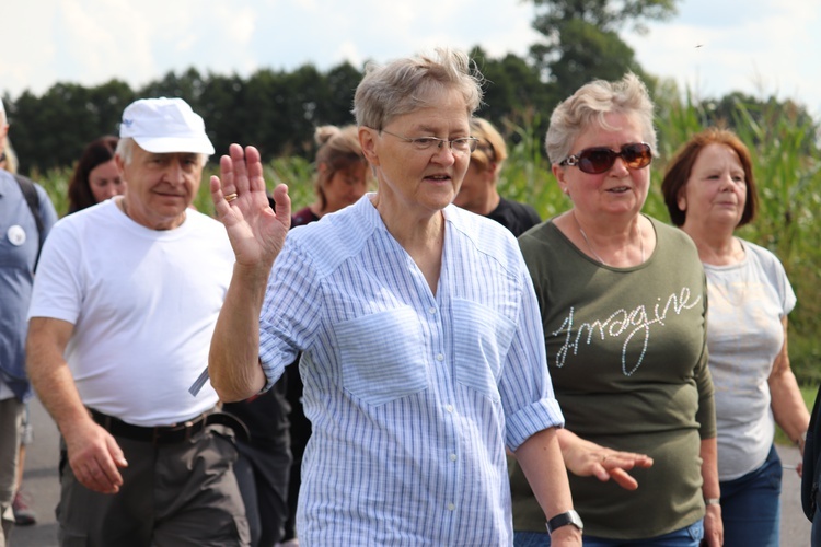 IV Pielgrzymka z Łęczycy do Świnic Warckich - cz. 2