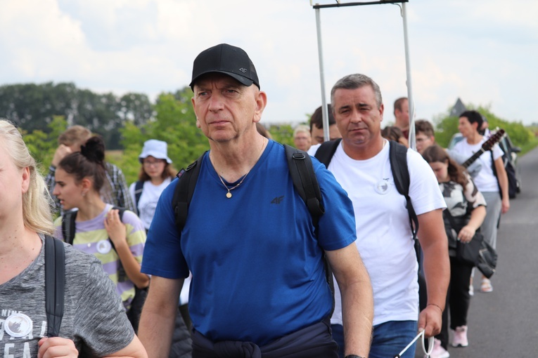 IV Pielgrzymka z Łęczycy do Świnic Warckich - cz. 2