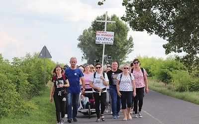 Wierni z łęczyckiej parafii na szlak wyruszyli po raz czwarty.  Staje się to już tradycją wspólnoty.