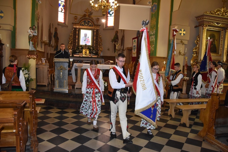 100 lat Szkoły Podstawowej nr 1 w Czerwiennem