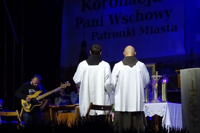 Czuwanie w przededniu koronacji obrazu
