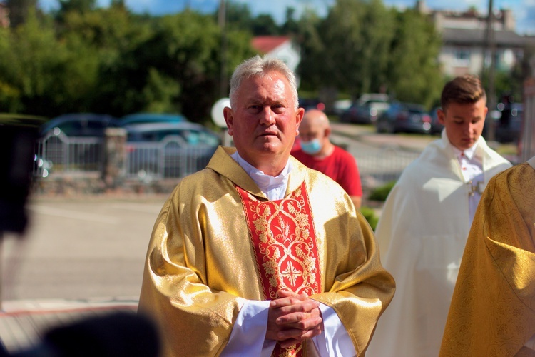 Poświęcenie kościoła bł. Anieli Salawy