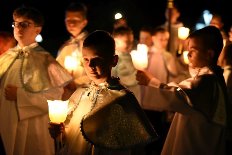 W różańcowym ogrodzie w Gosprzydowej