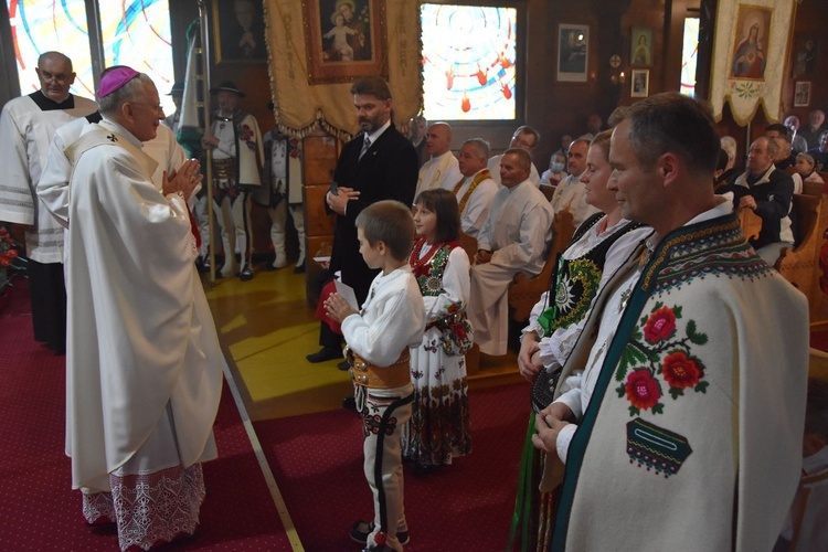 Konsekracja kościoła św. Antoniego Padewskiego w Brzegach 