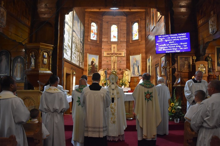 Konsekracja kościoła św. Antoniego Padewskiego w Brzegach 