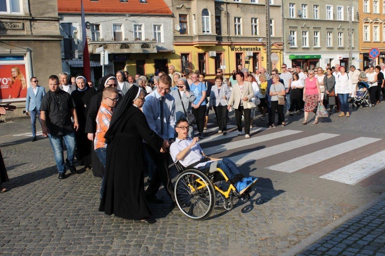 Matka Boża Pocieszenia już w domu