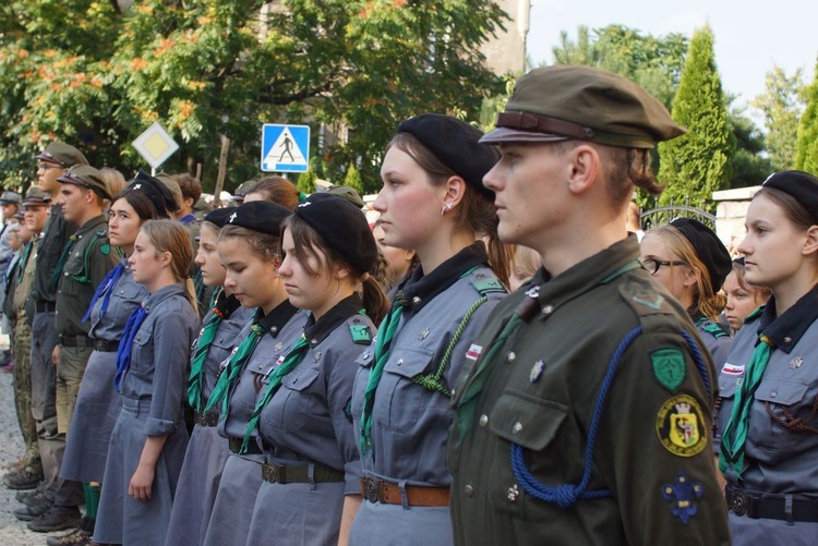 Odsłonięcie pomnika i wręczenie tytułu "Młody Aktywny Strzegomianin"