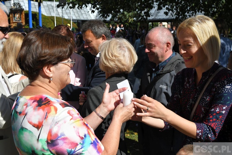 Oazowicze u Pani Cierpliwie Słuchającej 