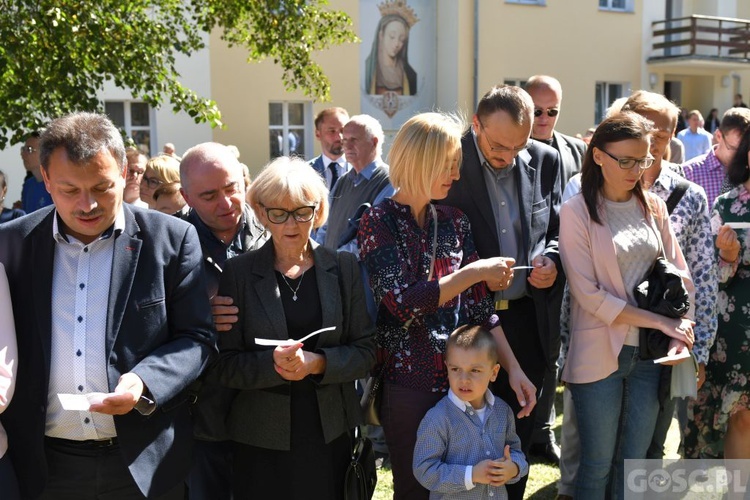 Oazowicze u Pani Cierpliwie Słuchającej 