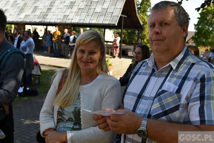 Oazowicze u Pani Cierpliwie Słuchającej 