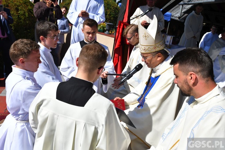 Oazowicze u Pani Cierpliwie Słuchającej 