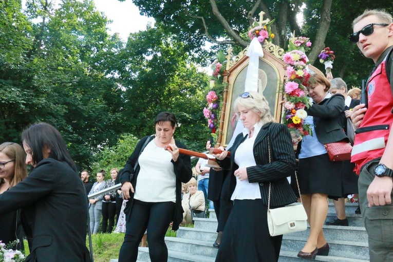 Uroczystości w Wąwolnicy