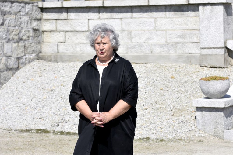 Modlitwa za ofiary wojny w Rogoźnicy