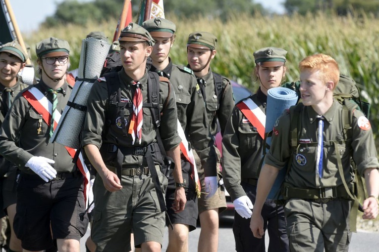 Modlitwa za ofiary wojny w Rogoźnicy