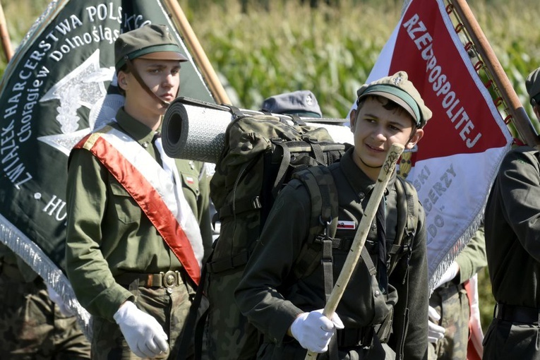 Modlitwa za ofiary wojny w Rogoźnicy