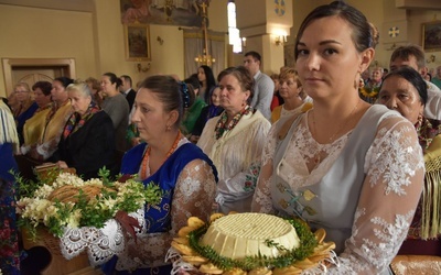 Parafialne dożynki w Miętustwie 