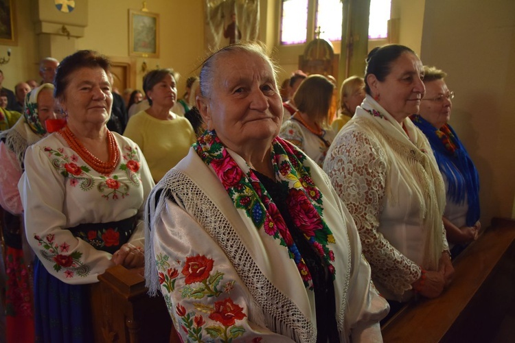 Parafialne dożynki w Miętustwie 