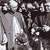 Wizyta podczas święceń biskupich bp. Wilhelma Pluty w 1958 roku.