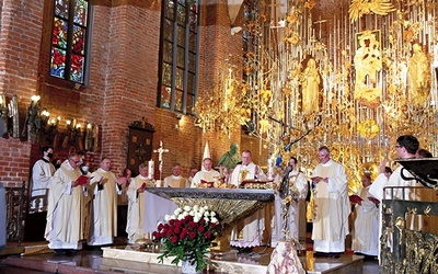 	Eucharystia pod przewodnictwem metropolity gdańskiego została odprawiona w bazylice św. Brygidy w Gdańsku.