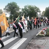 Po Eucharystii uczestnicy przeszli ulicami miasta.