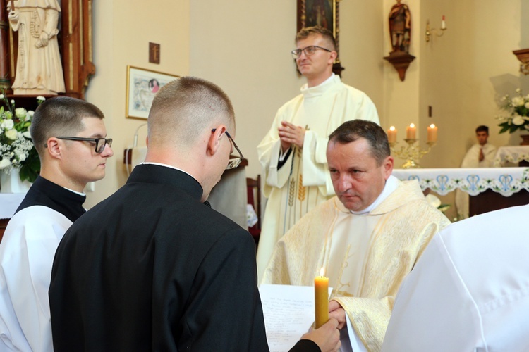 Śluby czasowe i wieczyste u salwatorianów w Bagnie