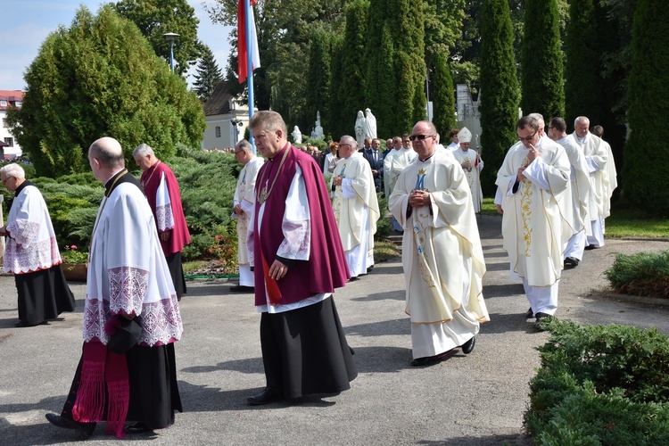 Odpust i dożynki u Pani Janowskiej