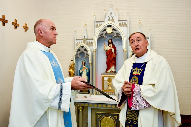 Nowy Sącz. Poświęcenie kaplicy i wręczenie nominacji