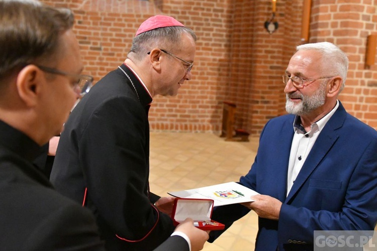 Odznaczenia "Zasłużony dla Diecezji Zielonogórsko-Gorzowskiej"