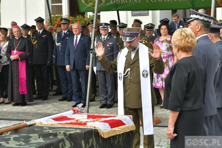 Skwierzyński dywizjon ma nowy sztandar