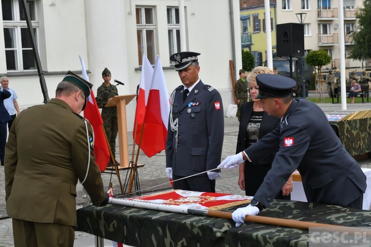 Skwierzyński dywizjon ma nowy sztandar