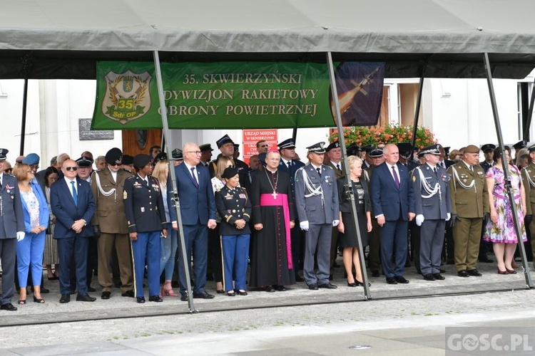 Skwierzyński dywizjon ma nowy sztandar