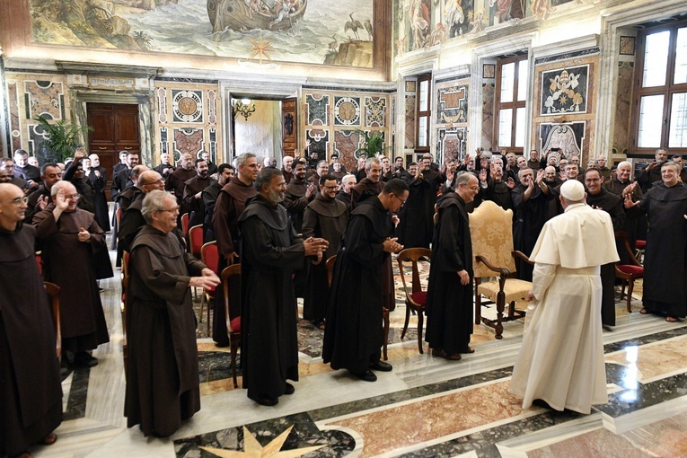 Franciszek: Światowość jest gorsza dla Kościoła niż to, co było za papieży, którzy mieli konkubiny