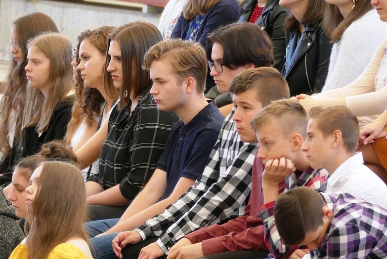 Młodzi w amfiteatrze pod Grojcem w Żywcu - 2021