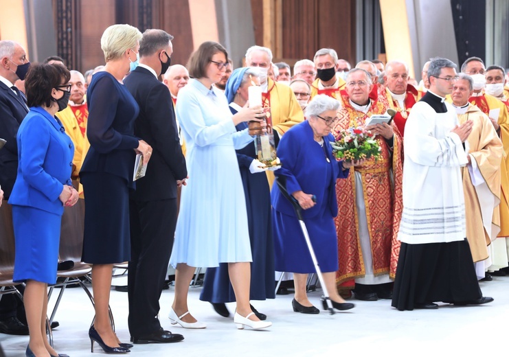 Beatyfikacja kard. Wyszyńskiego i matki Czackiej okiem fotoreporterów