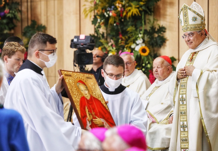 Beatyfikacja kard. Wyszyńskiego i matki Czackiej okiem fotoreporterów