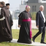 Prezydent Andrzej Duda z małżonką wśród świadków beatyfikacji