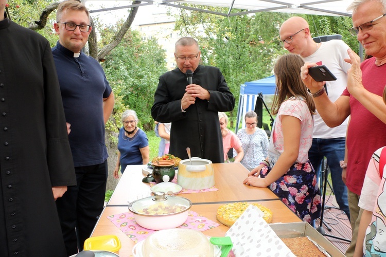 Festyn rodzinny w parafii pw. św. Henryka we Wrocławiu