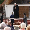 Spektakl wystawili aktorzy z gliwickiego Teatru A przy udziale Młodzieżowej Grupy Teatralnej z Luzina.