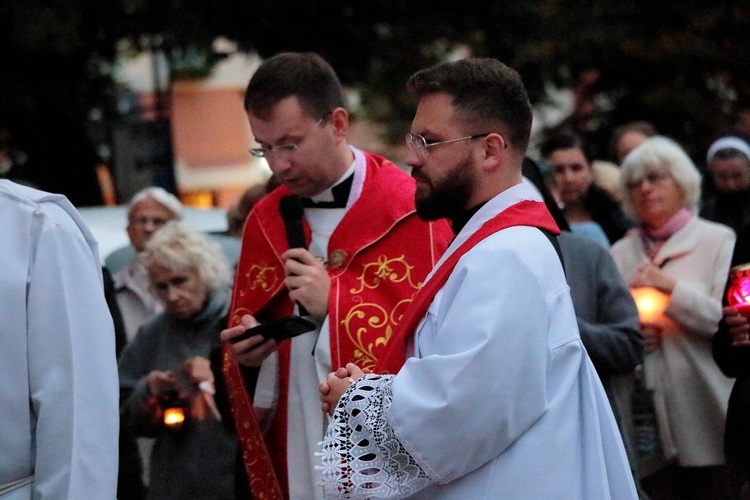 Nabożeństwo Drogi Krzyżowej 