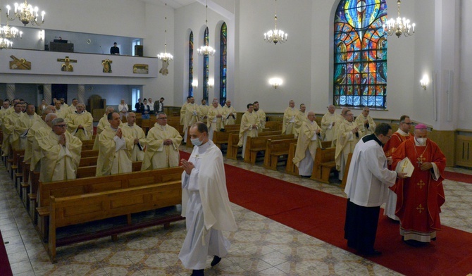 Eucharystia sprawowana była w kaplicy Wyższego Seminarium Duchownego.