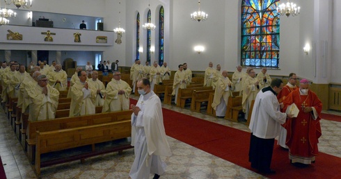 Eucharystia sprawowana była w kaplicy Wyższego Seminarium Duchownego.