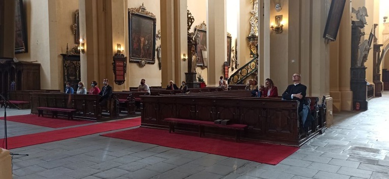 Ostatni koncert "z muzyką przez wieki" w Kamieńcu Ząbkowickim