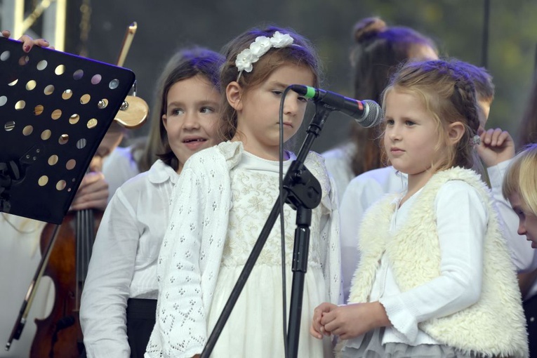 Koncert uwielbienia w Piskorzowie