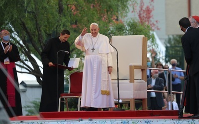 "Przyszłość należy do dzieci". Franciszek spotkał się ze słowackimi Romami