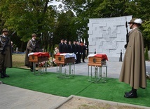 Kraków. Pogrzeb "wiernych synów ojczyzny"